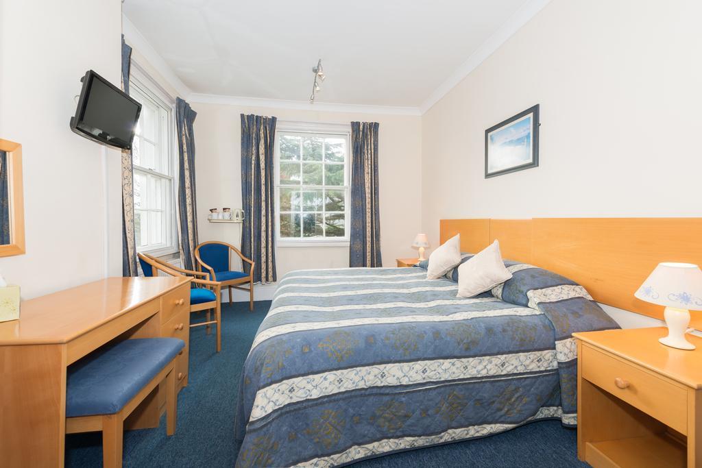 Clock Tower Hotel Exeter Pokoj fotografie